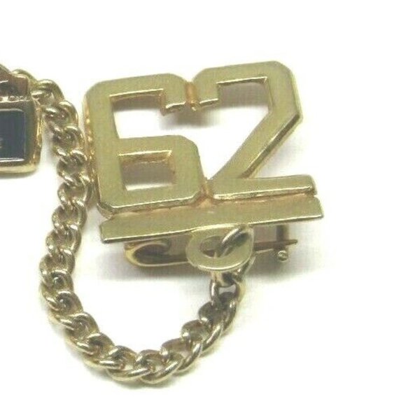 Lapel Pin Washington D.C. 1962 Capitol Building Souvenir Gold Men Formal Wear - Picture 2 of 3